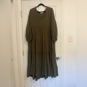 XXL Universal Thread Maxi dress. olive Green Gauze material.  With POCKETS!